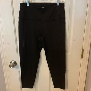Knockout cropped leggings